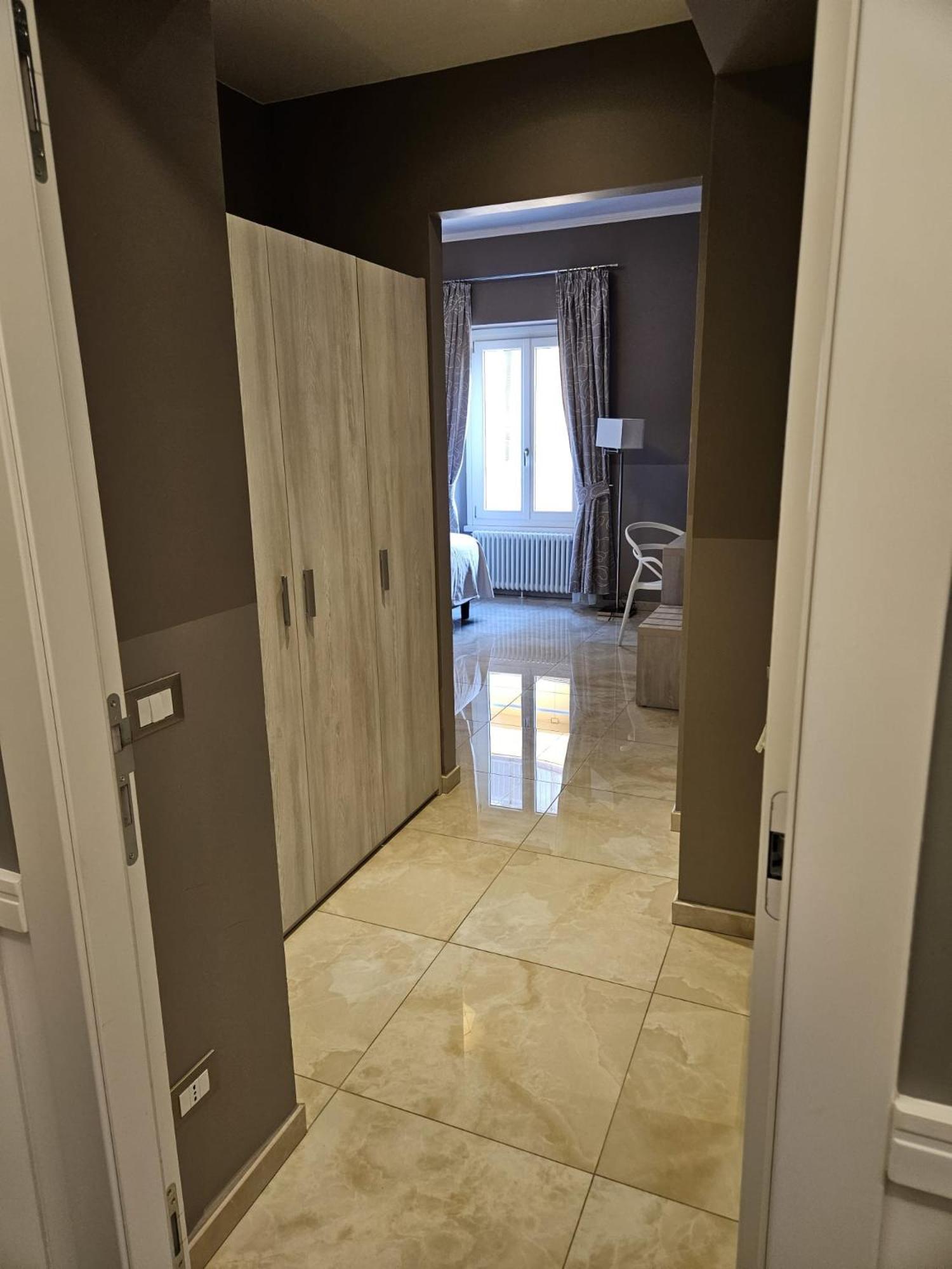 Prima Fila Due Pemium Guest House San Remo Buitenkant foto