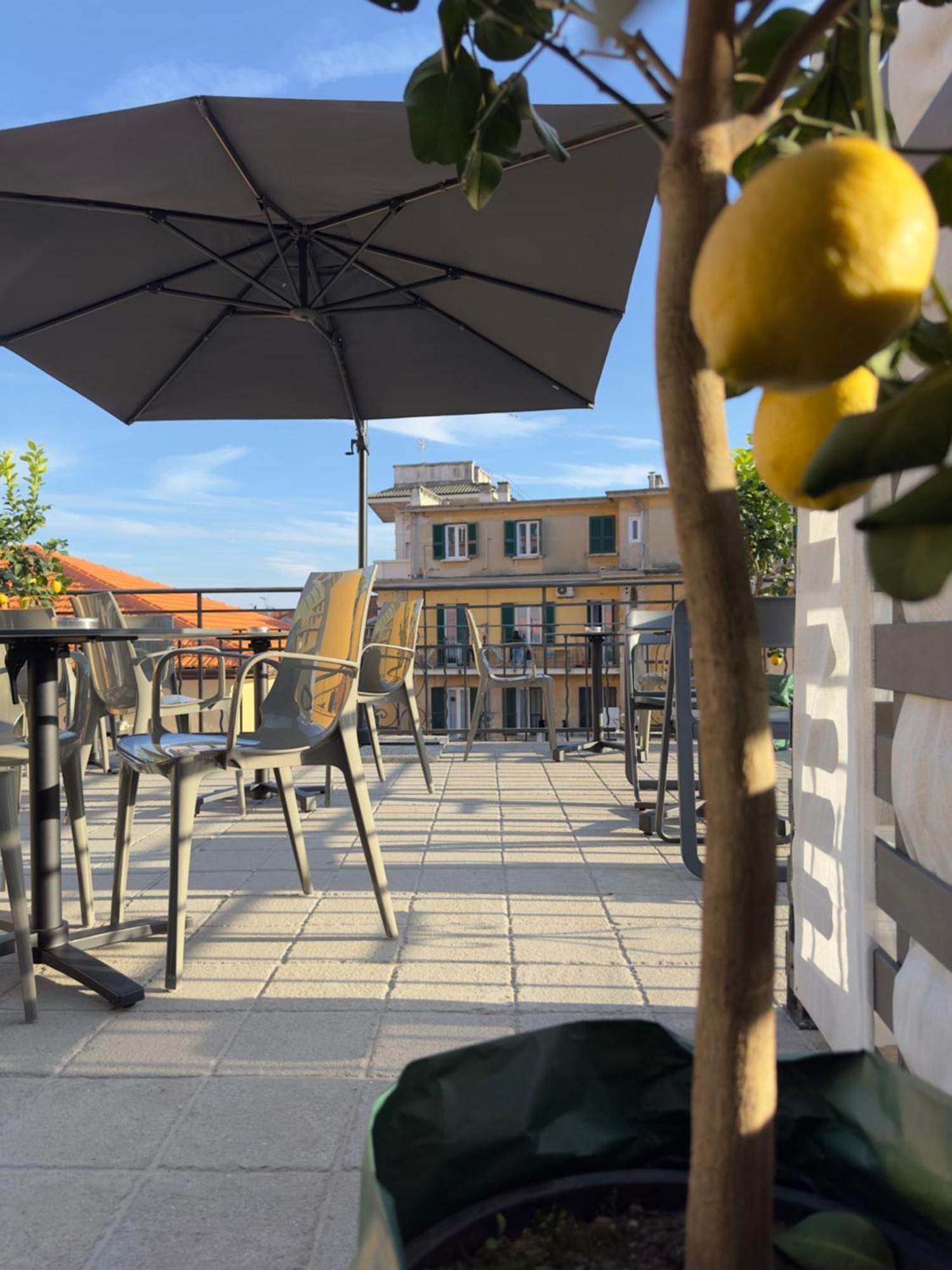 Prima Fila Due Pemium Guest House San Remo Buitenkant foto